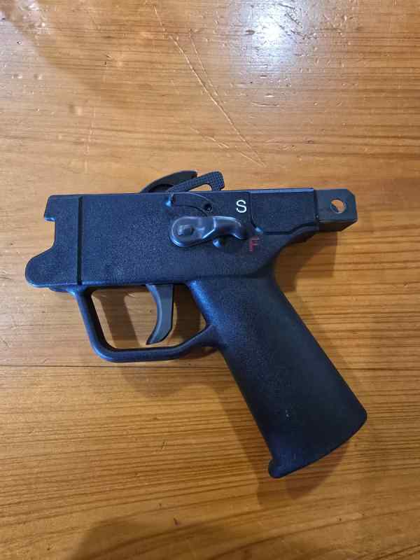 Mp5 trigger pack and housing