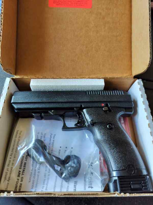 Hi-POINT JCP (40 S&amp;W)