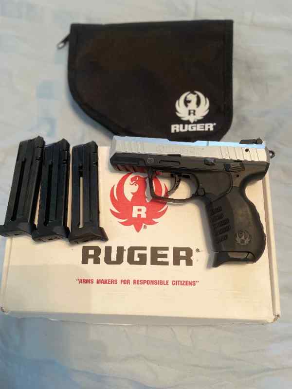 RUGER SR22