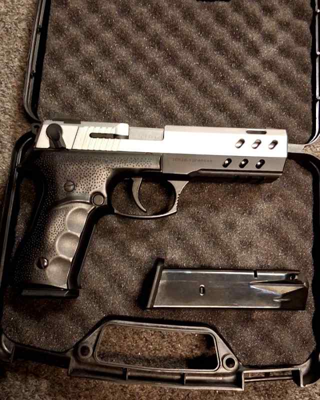 FT/zigana, 9mm,ported. 2-15 rd. Mags nice.