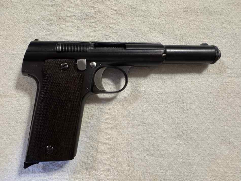 Astra 400 9 mm largo 