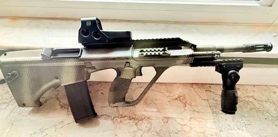 REDUCED! Steyr AUG 5.56 NATO W/ EOTECH 512